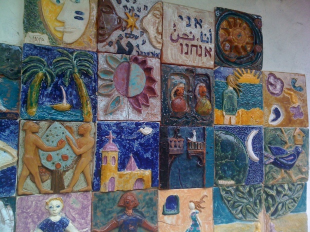 Tile wall art - Wadi Nisnas, Haifa.